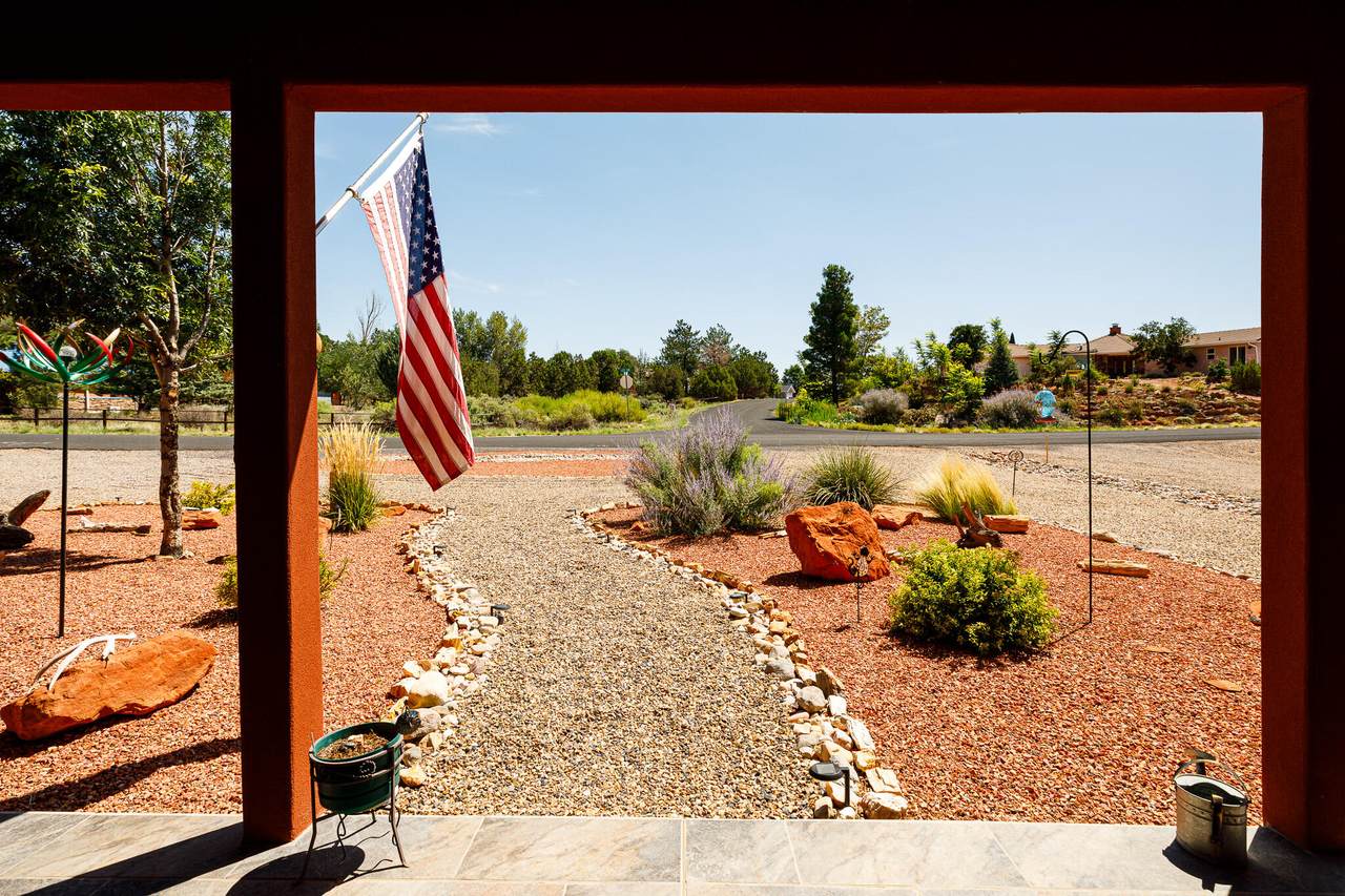 https://bt-photos.global.ssl.fastly.net/stgeorge/1280_boomver_1_26-274974-2.jpg