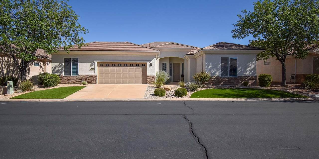 1720 Spirit Walker Dr - Photo 1