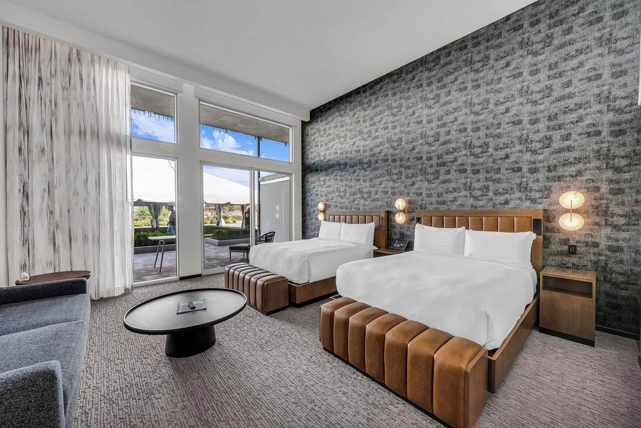 1500 Black Desert Dr - Photo 1