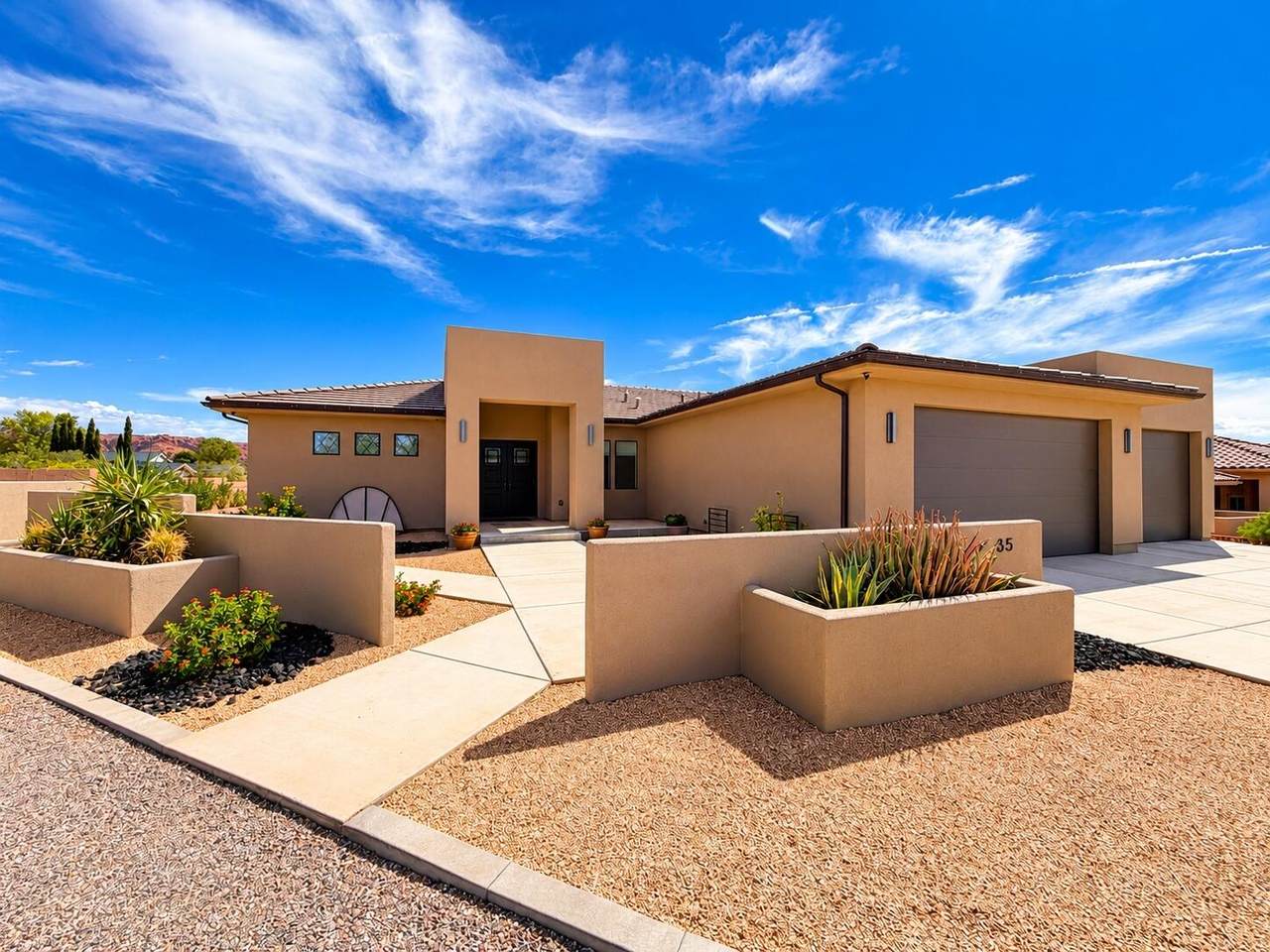 65 Feliz Dr - Photo 1