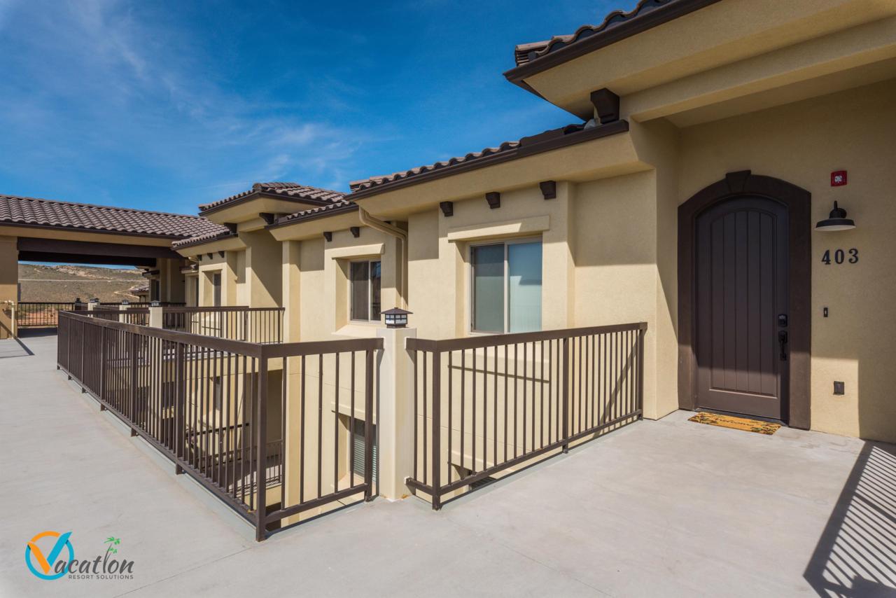 1111 Plantation Dr - Photo 1