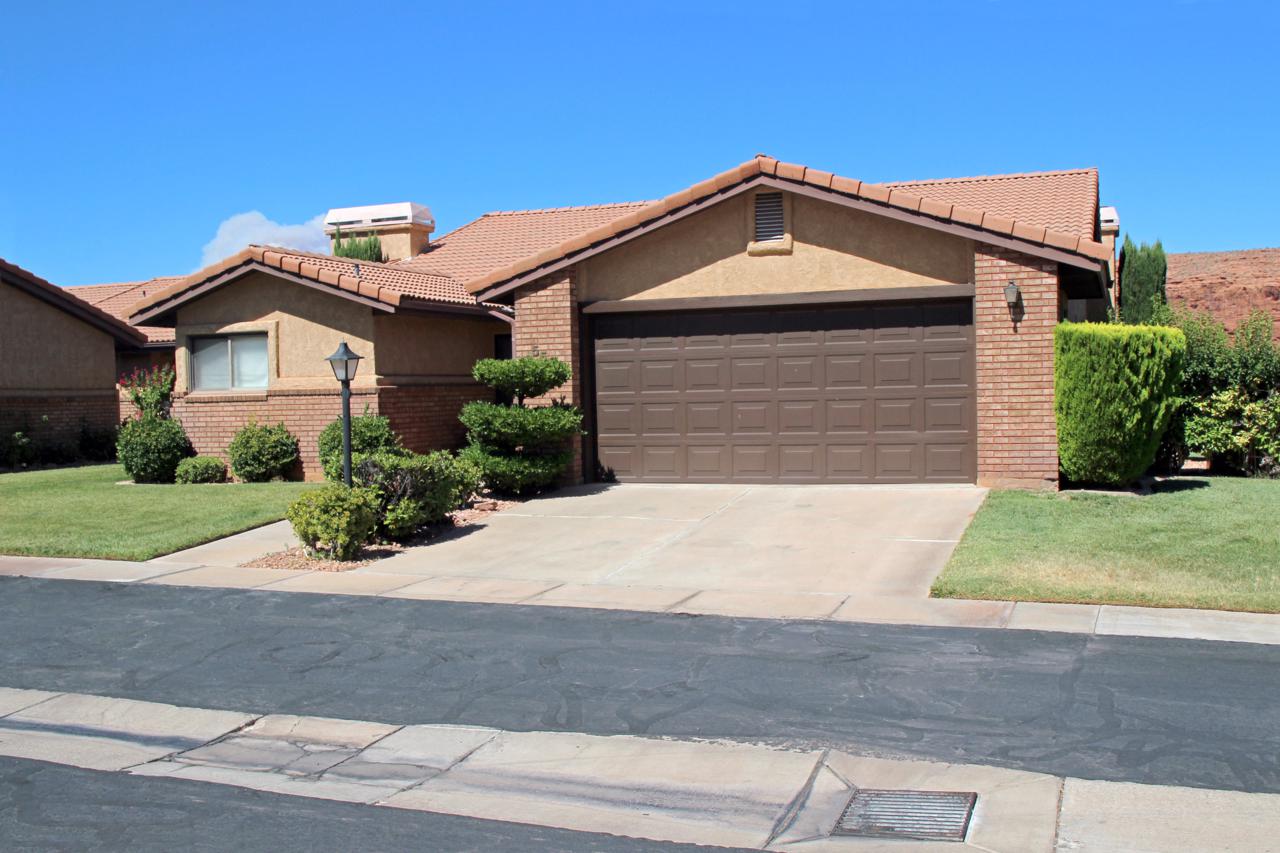 558 Ridge Rim Way - Photo 1