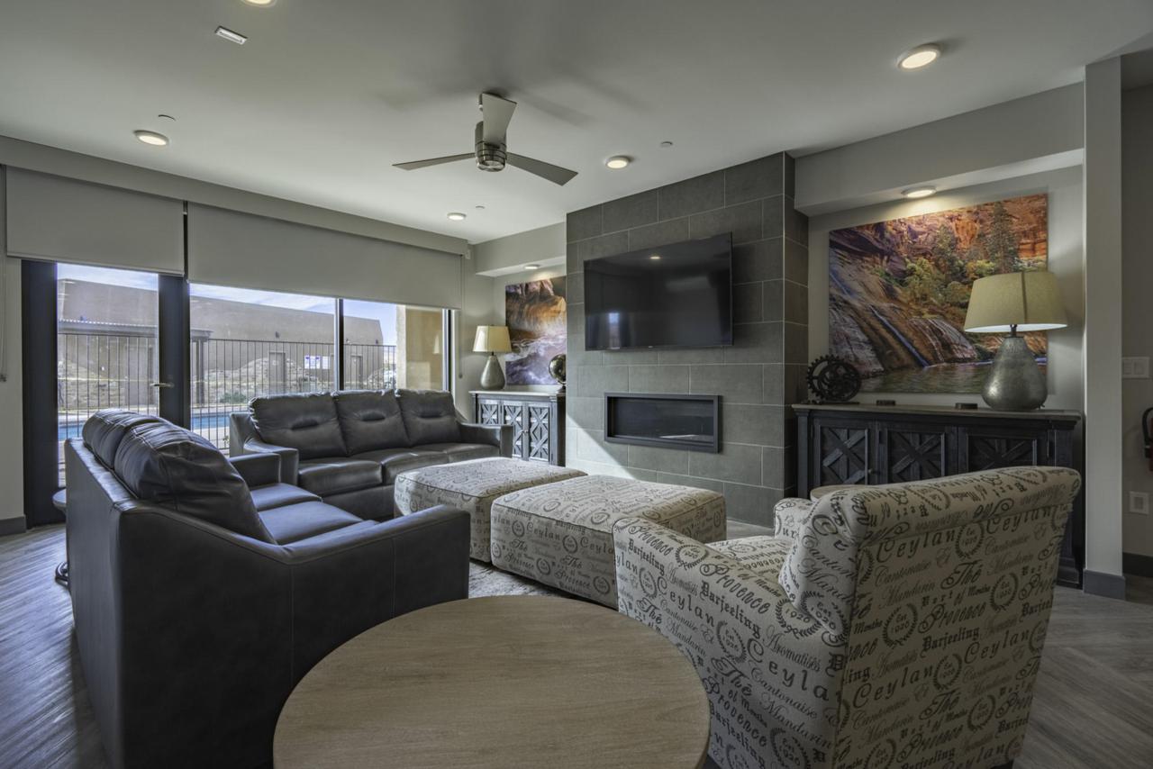 5194 Villas Drive North - Photo 1