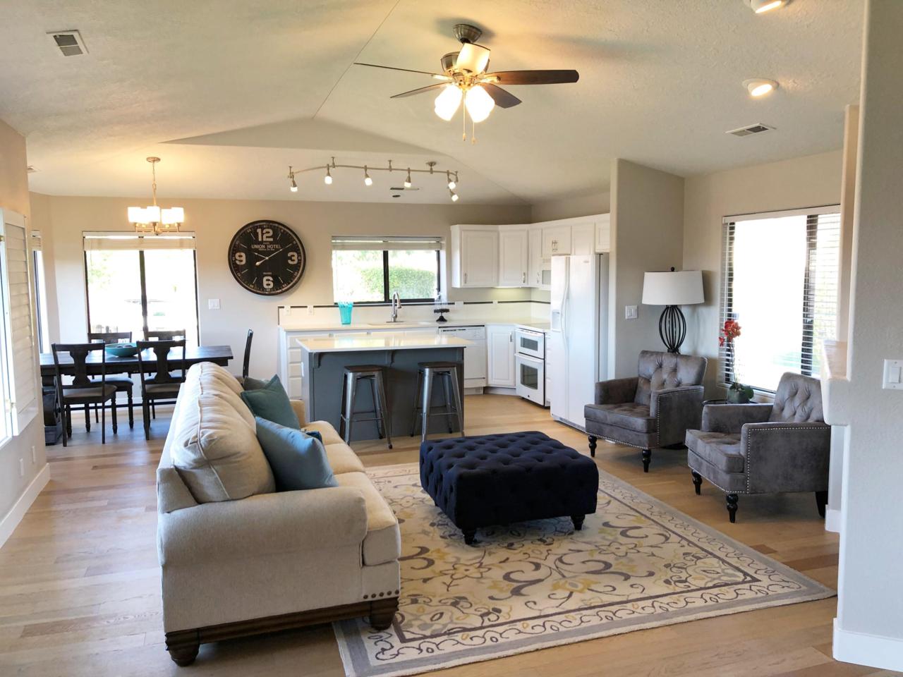 2354 Hampton - Photo 1