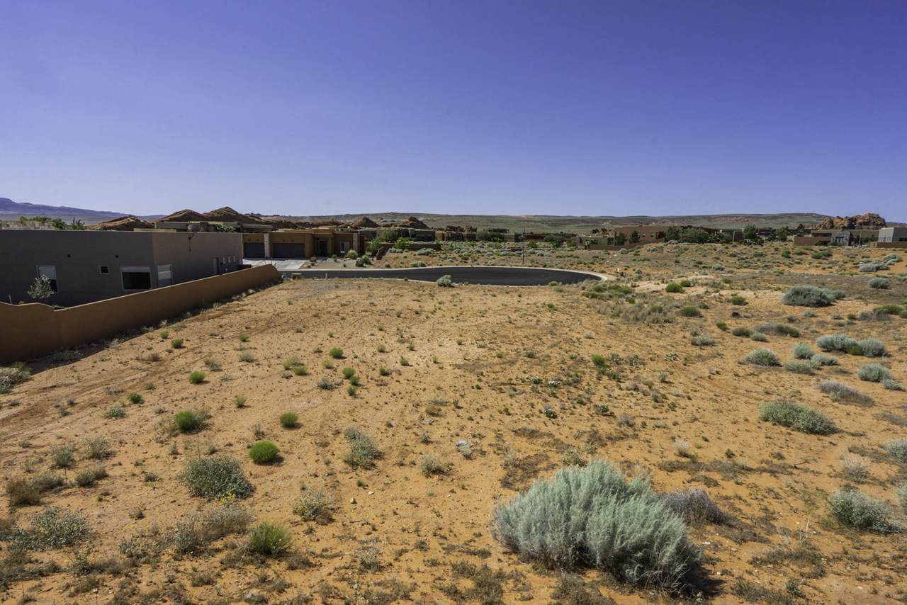 Red Sands Ln - Photo 1