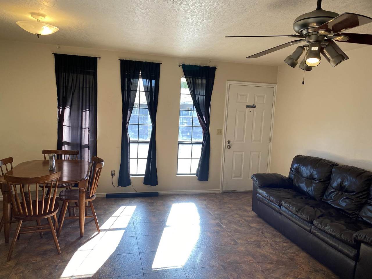 55 400 - Photo 1