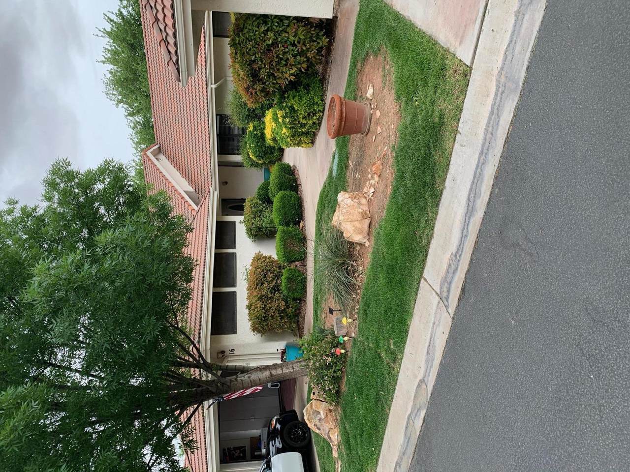 275 Valley View - Photo 1