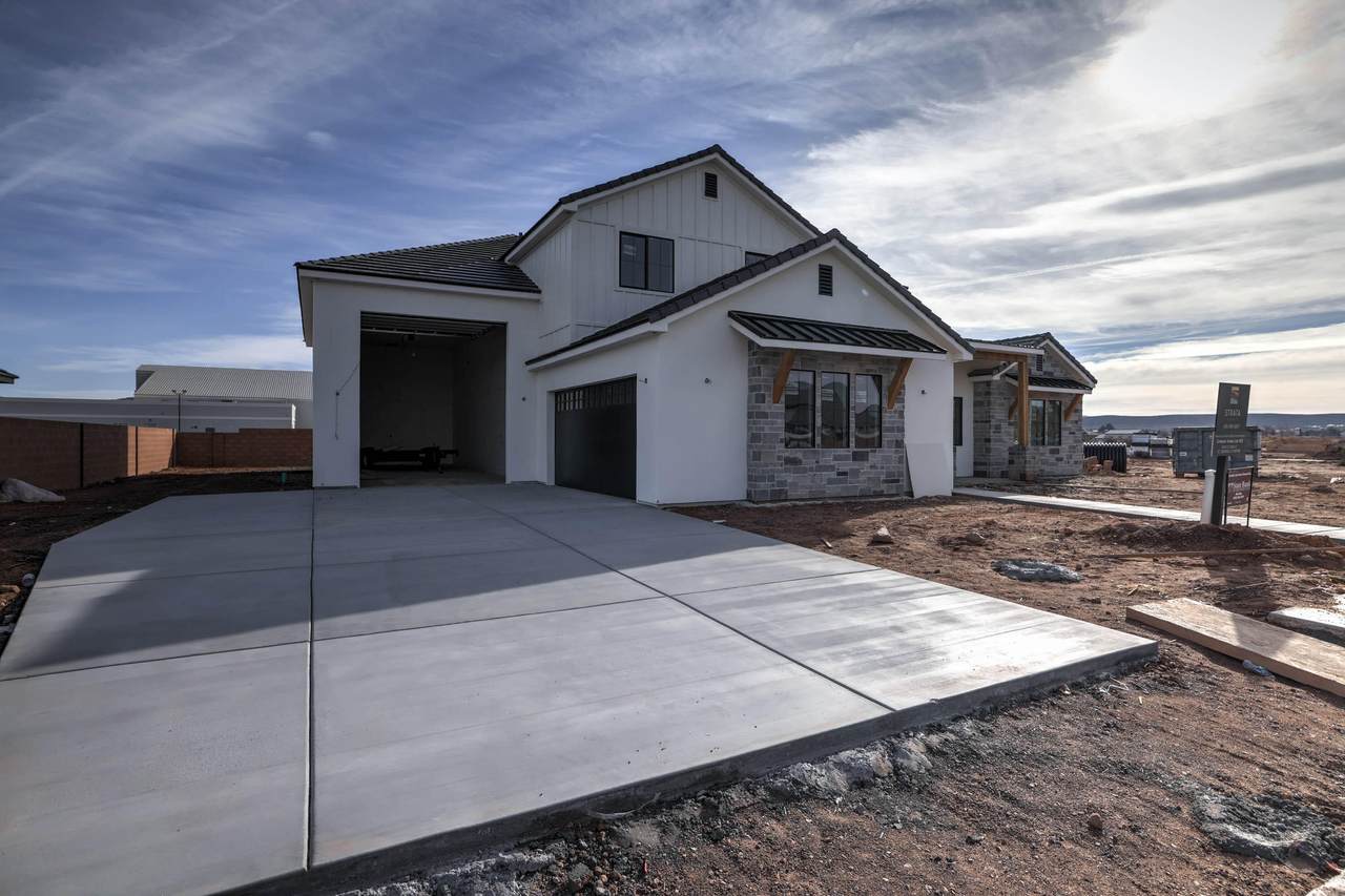 2045 3040 - Photo 1