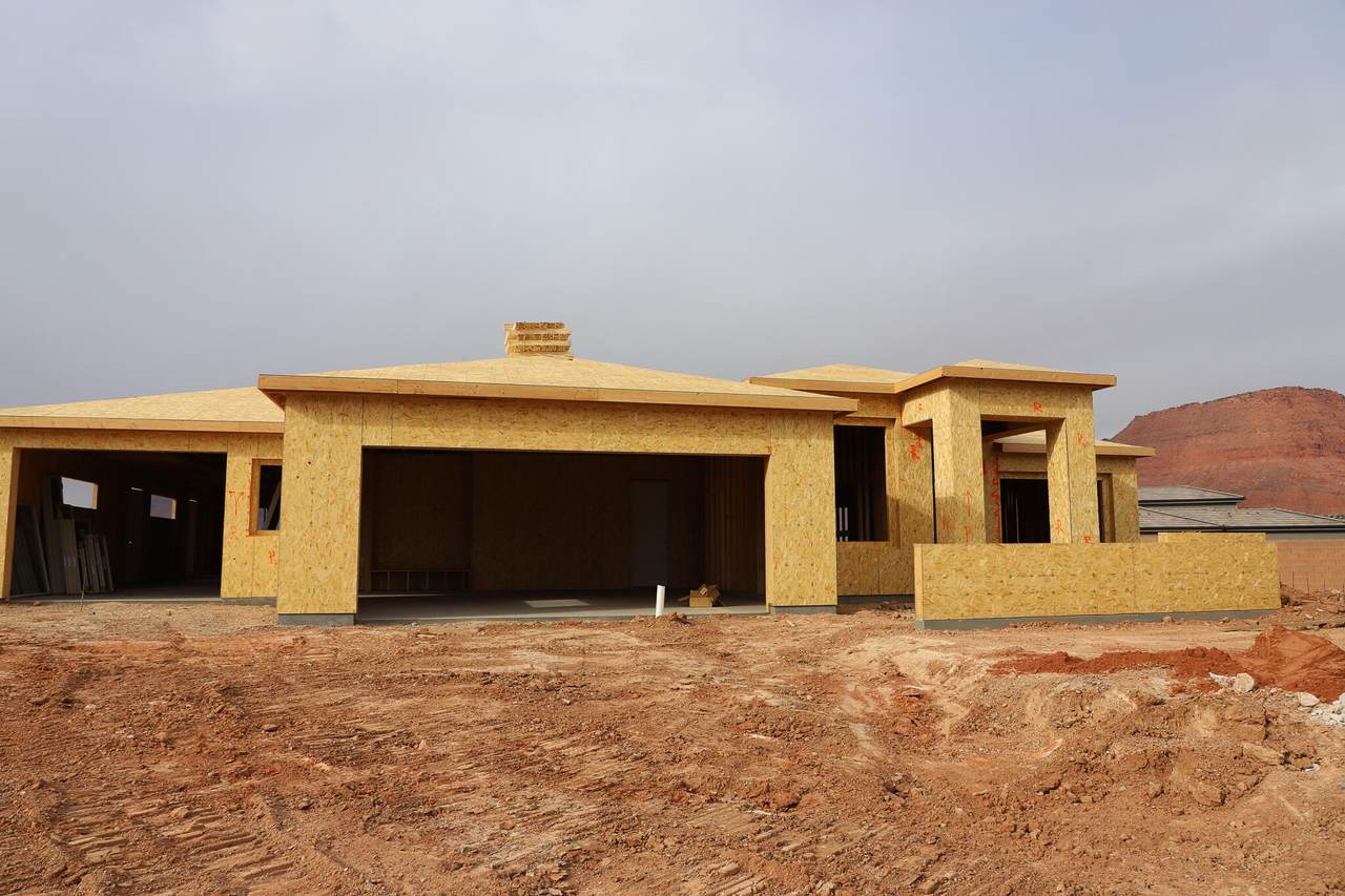 558 Palo Verde Way - Photo 1