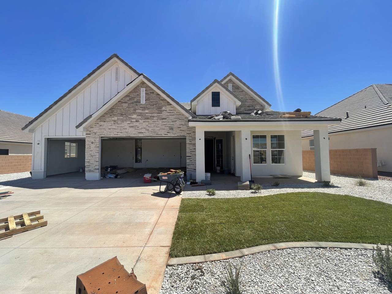 4947 Resolution Dr - Photo 1