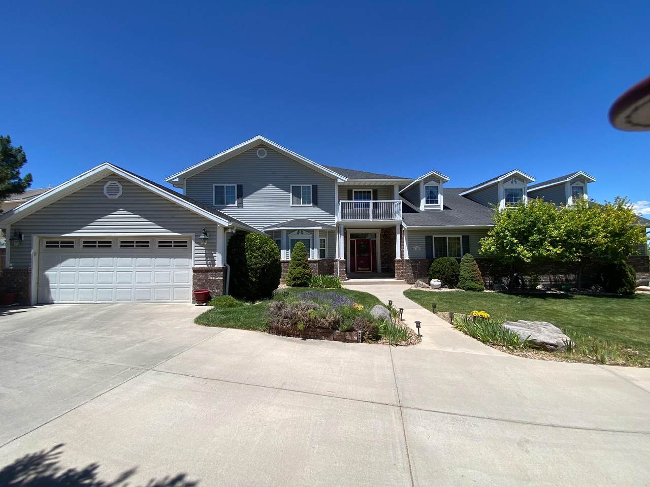 2341 Cody Cir - Photo 1