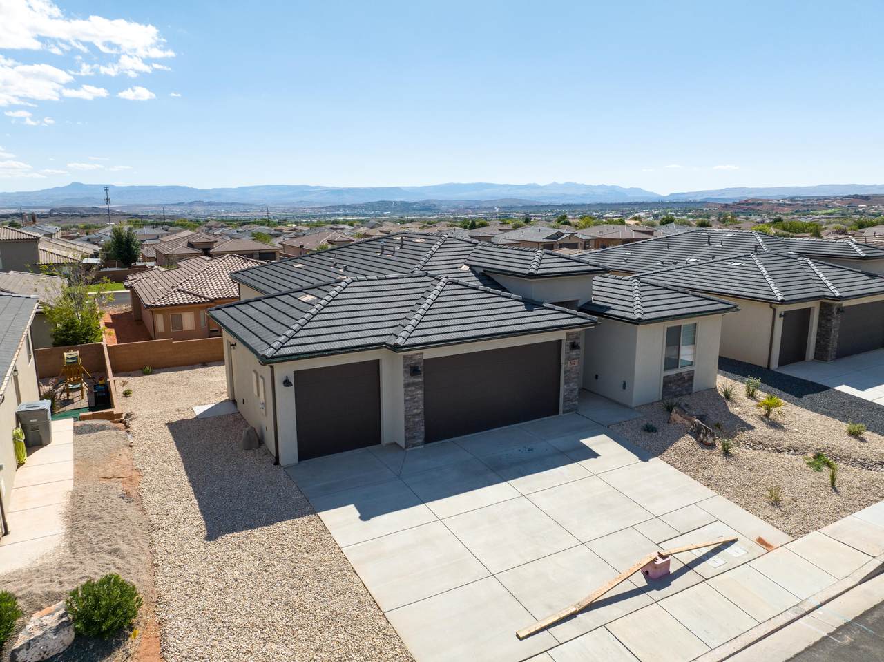 532 Sun Dusk Ln - Photo 1