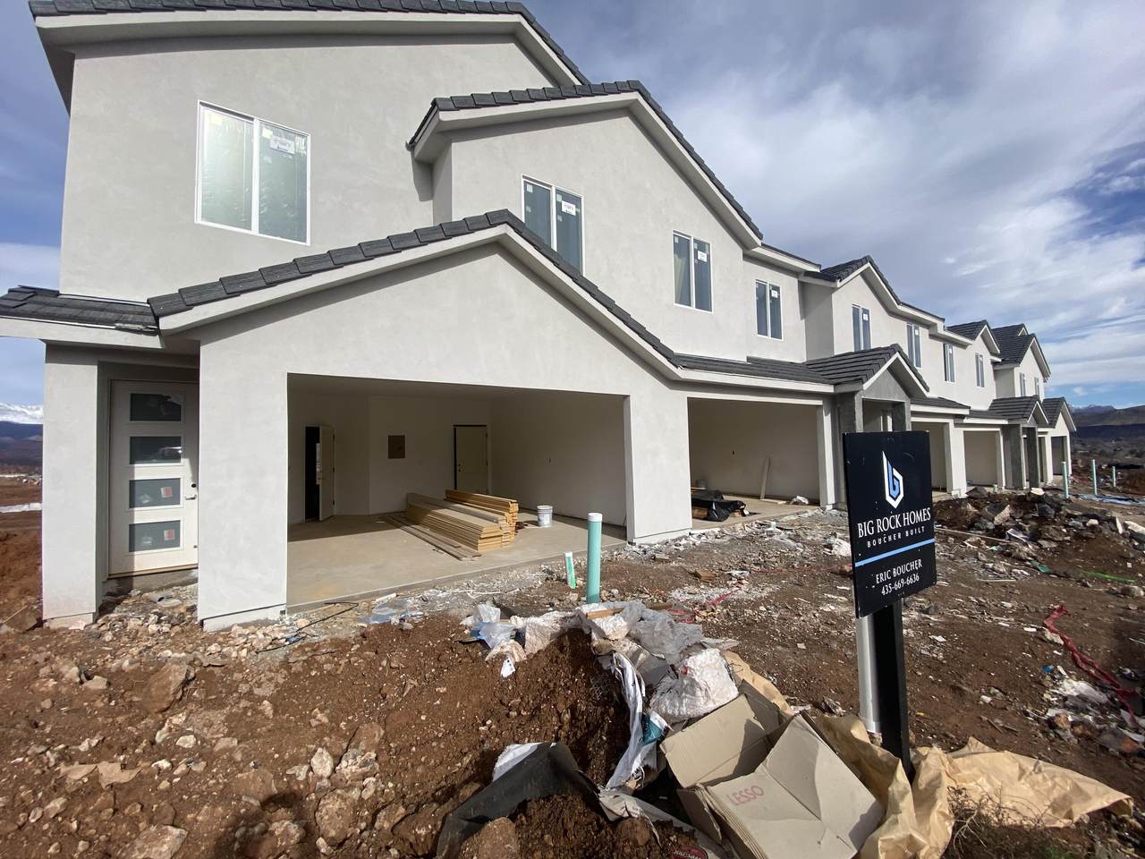 2026 380 - Photo 1