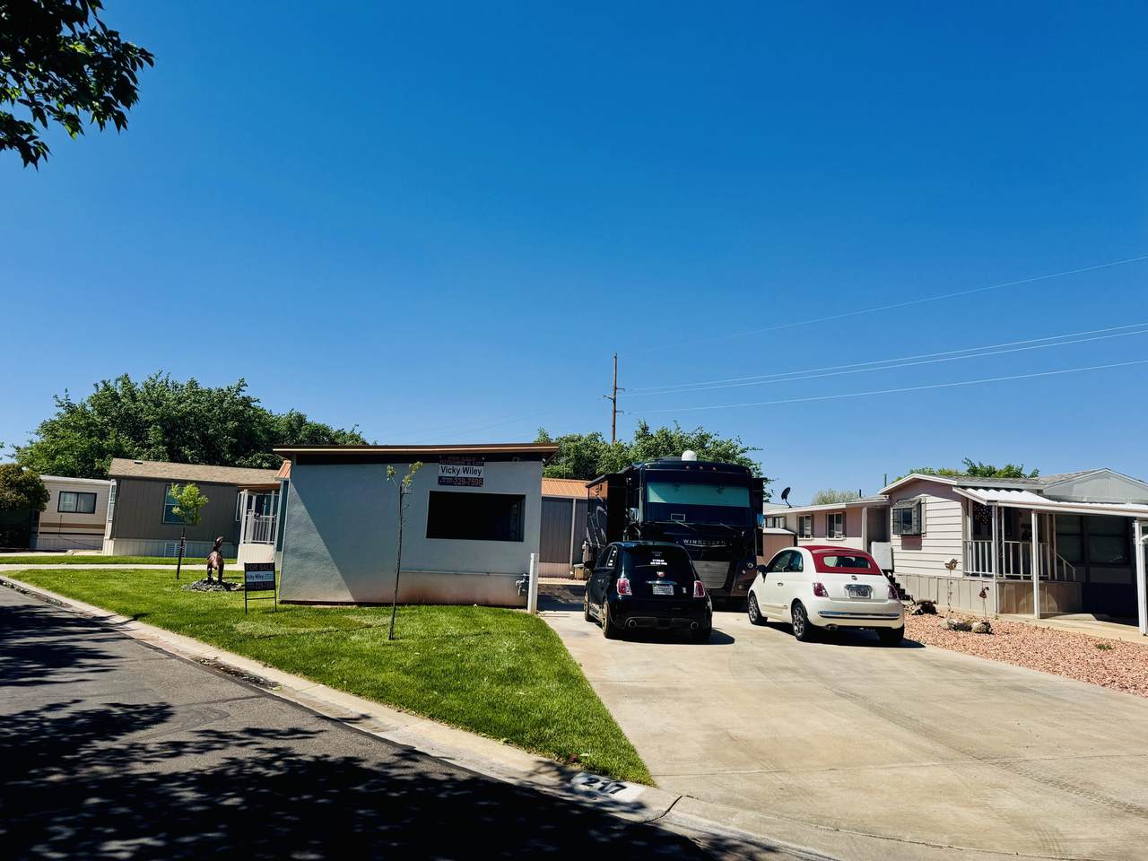 1160 Telegraph St - Photo 1