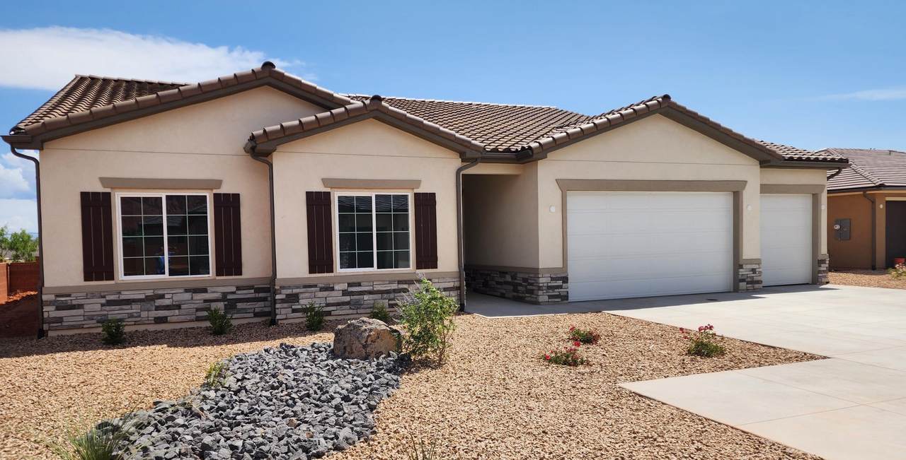673 230 - Photo 1