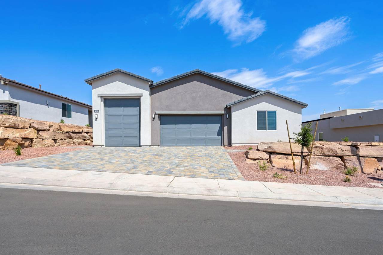 546 Cecita Way - Photo 1