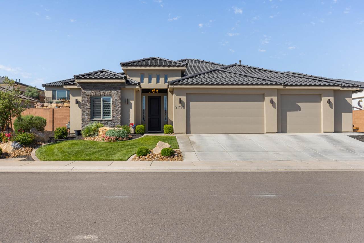 2723 Varano Way - Photo 1