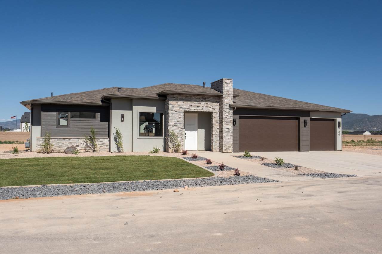 5166 2525 W - Photo 1
