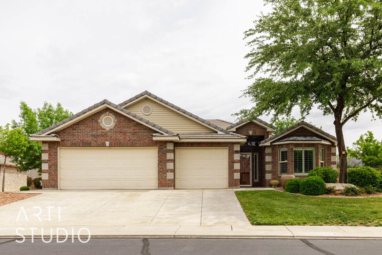1730 Stonebridge Dr - Photo 1