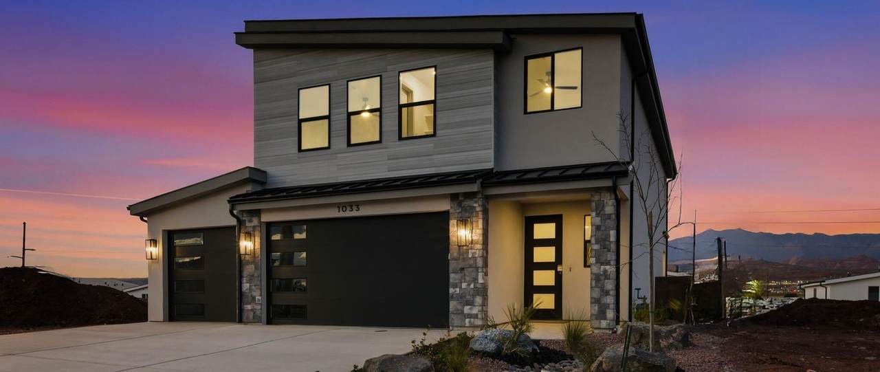 1033 Coyote Crest Dr - Photo 1