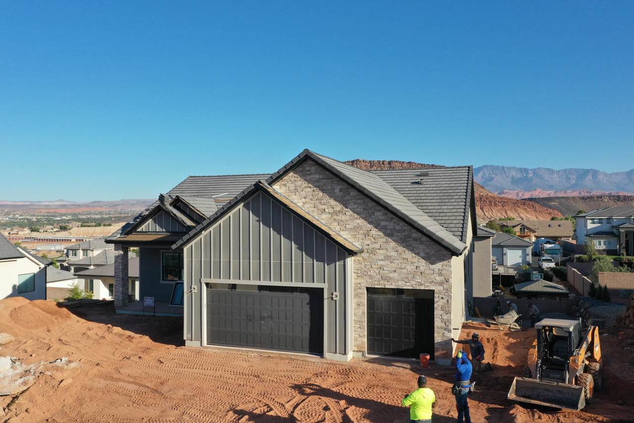 1491 Centaurus Way - Photo 1