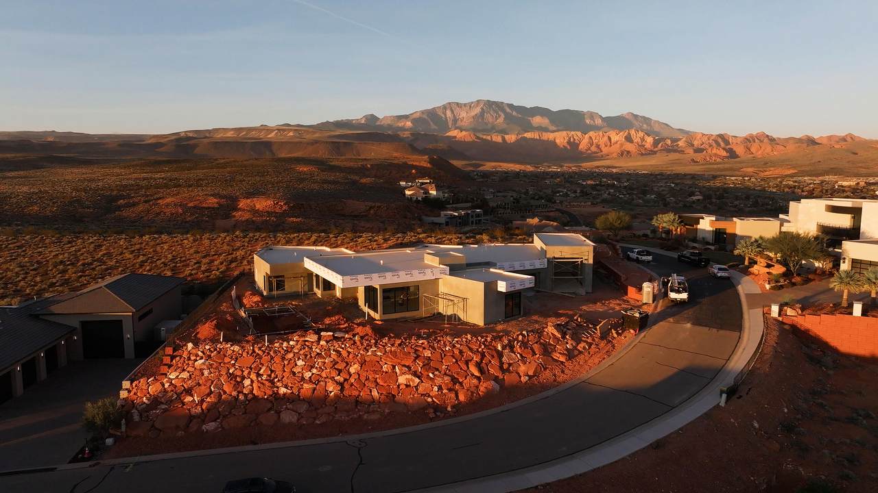 147 Westgate Hills Dr - Photo 1