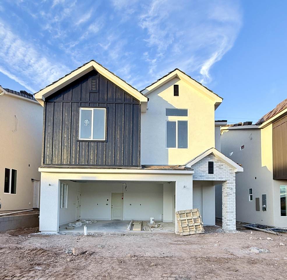 2635 Suniva Way - Photo 1