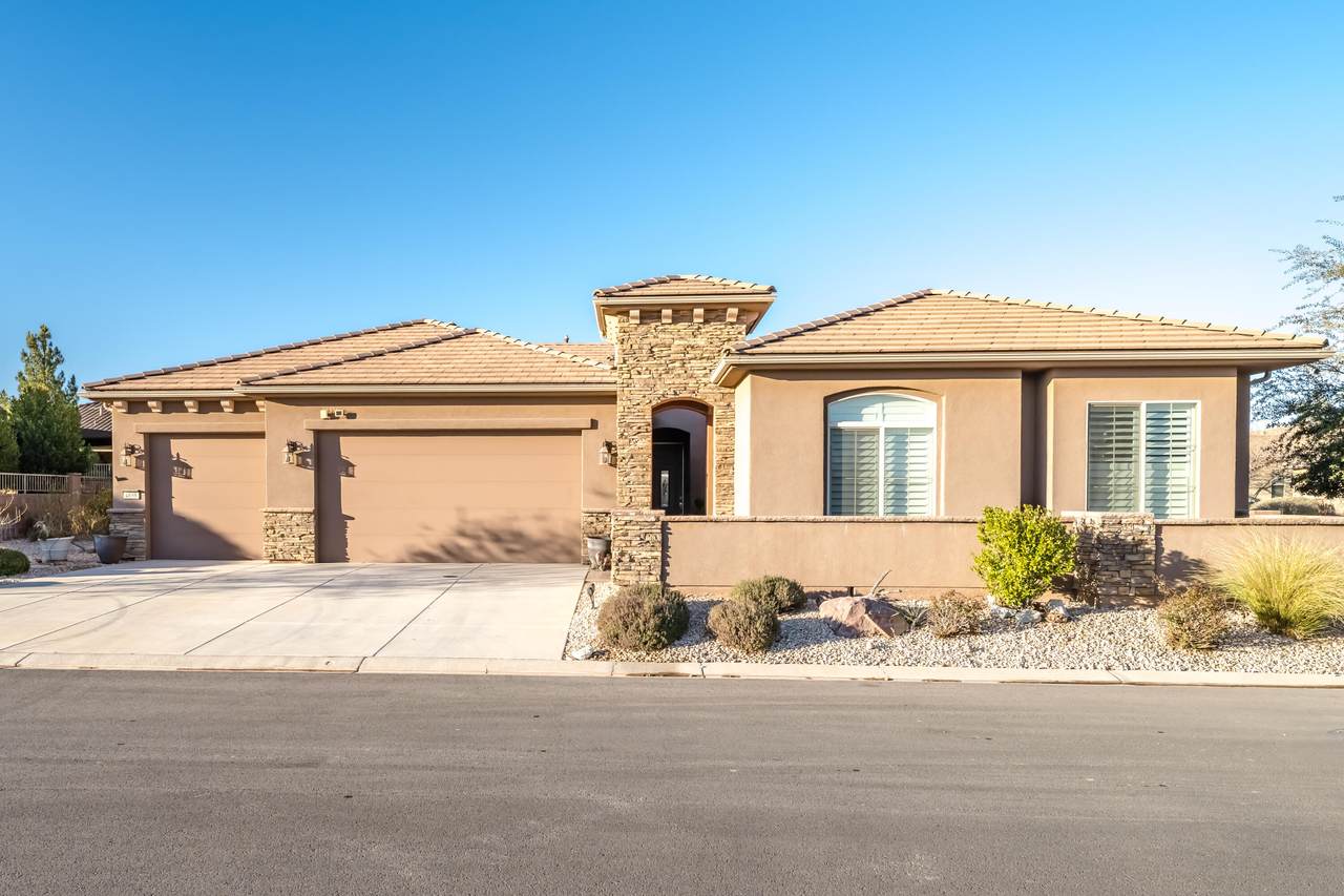 4898 Heatherglen Dr - Photo 1