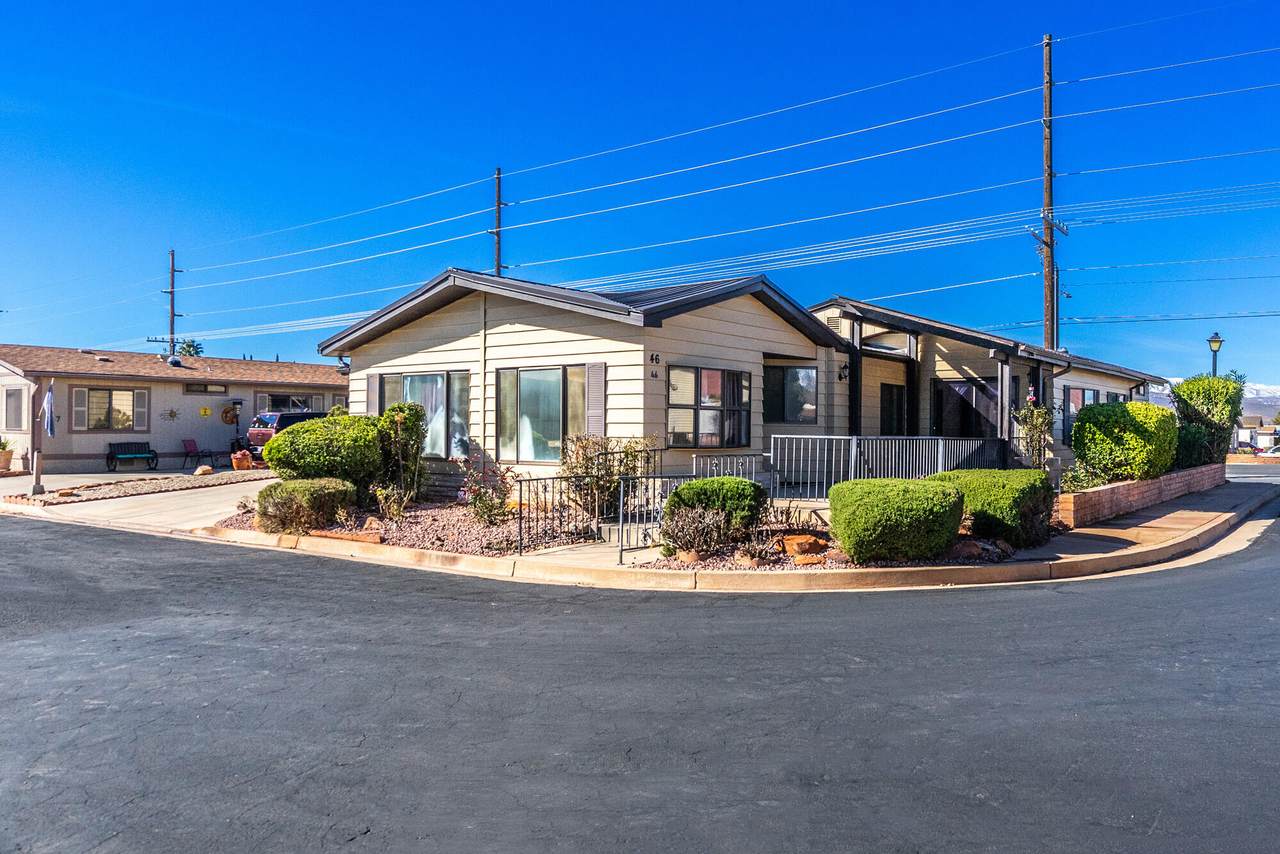 1526 Dixie Downs - Photo 1