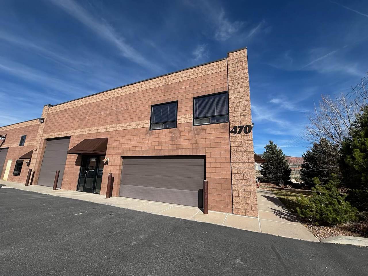470 2150  Unit 1 - Photo 1