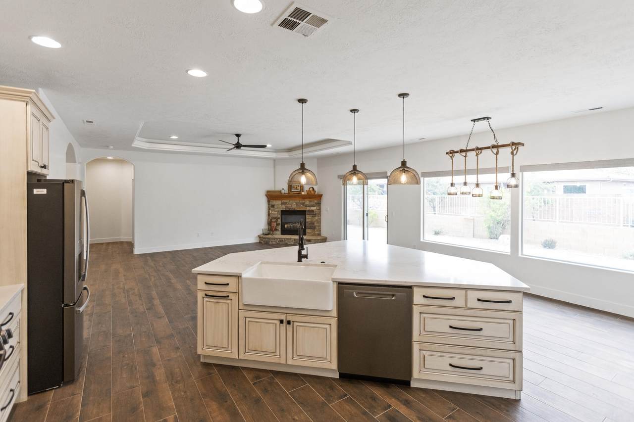 1630 2450 South St - Photo 1