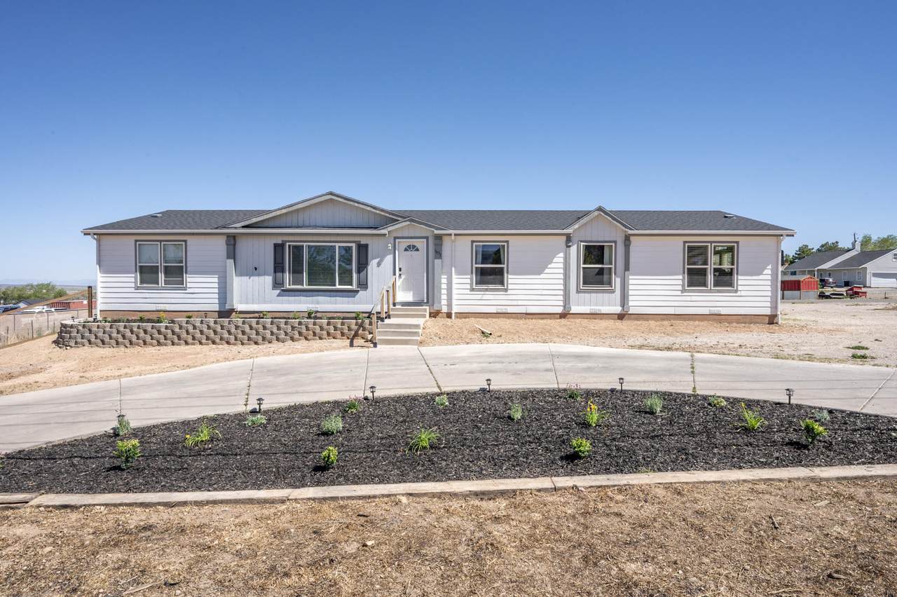 1637 Midvalley Rd - Photo 1