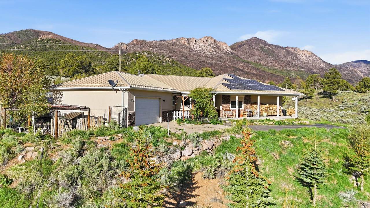 1001 Pine Valley Rd - Photo 1