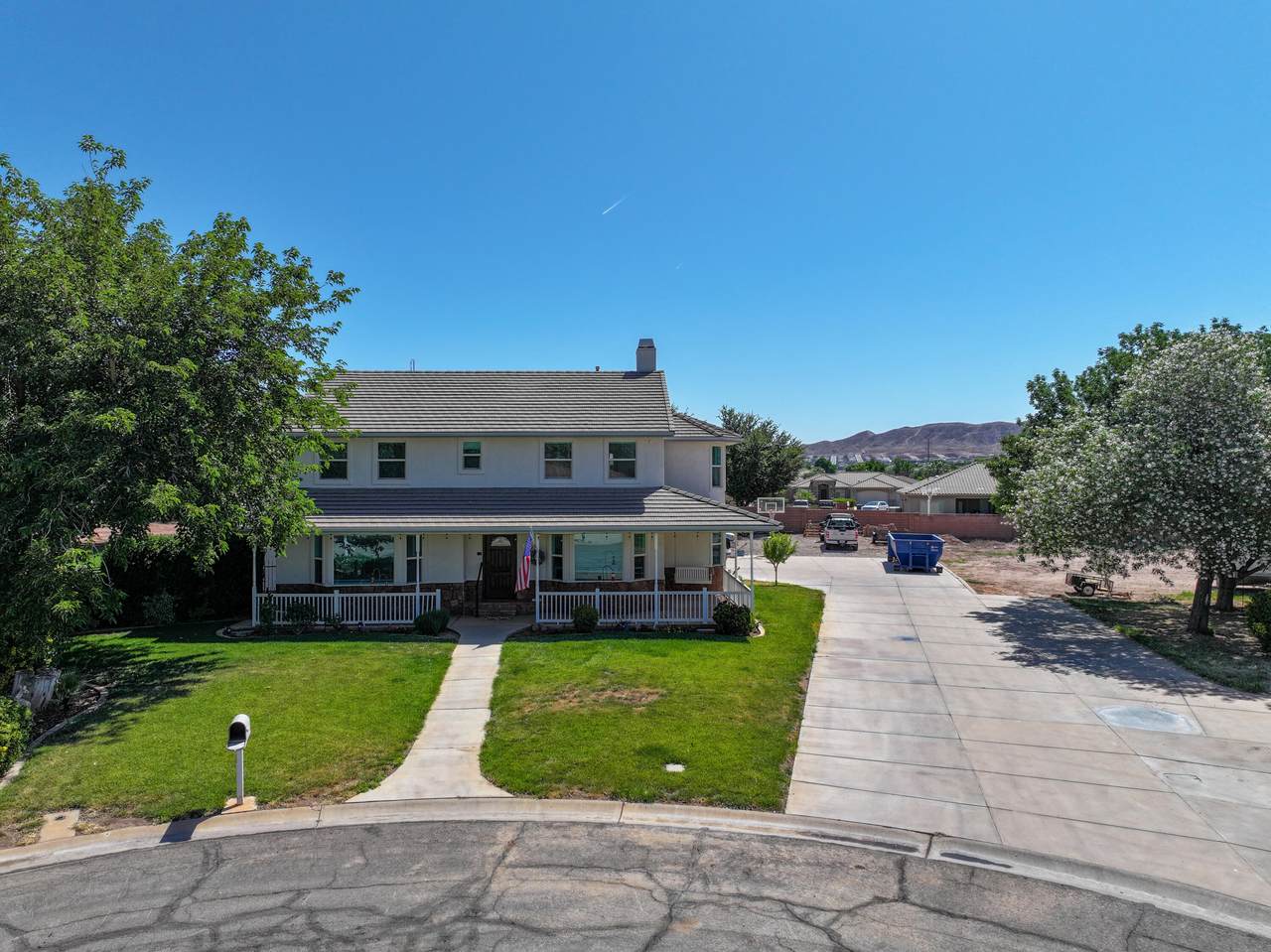 1781 Alondra Cir - Photo 1