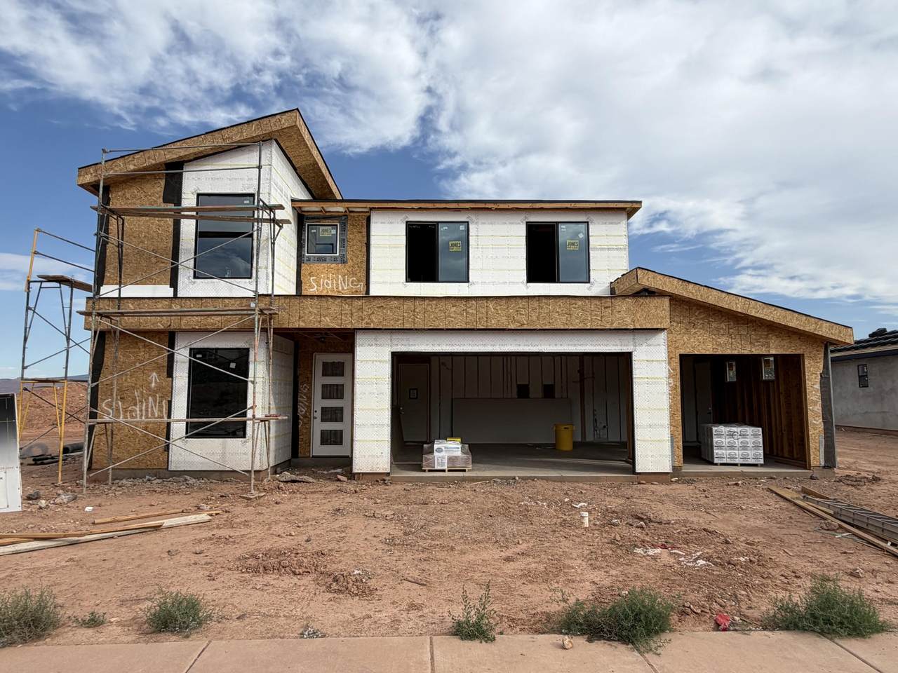 1784 Monument Valley Rd - Photo 1