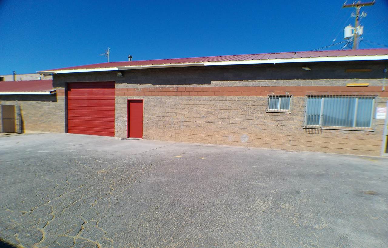 635 Redrock Rd - Photo 1
