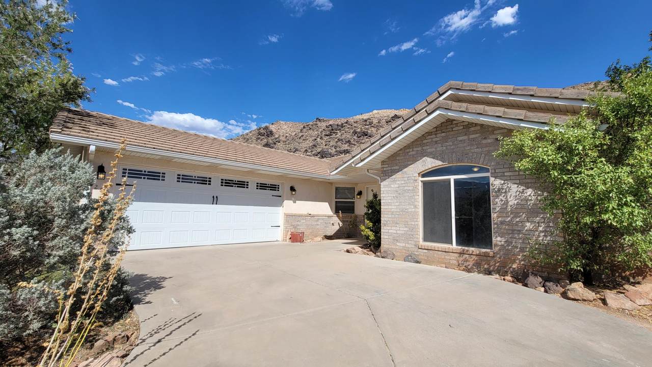 280 Hillside Dr - Photo 1