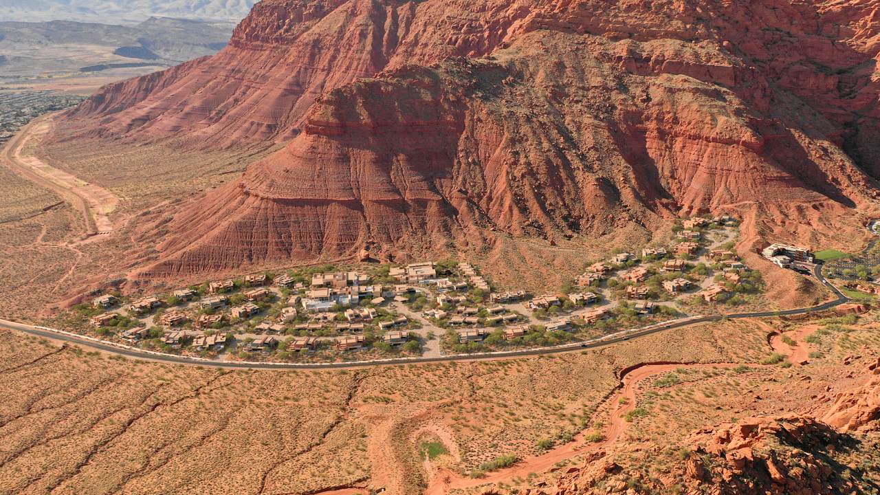 706 Sanctuary Place - Photo 1