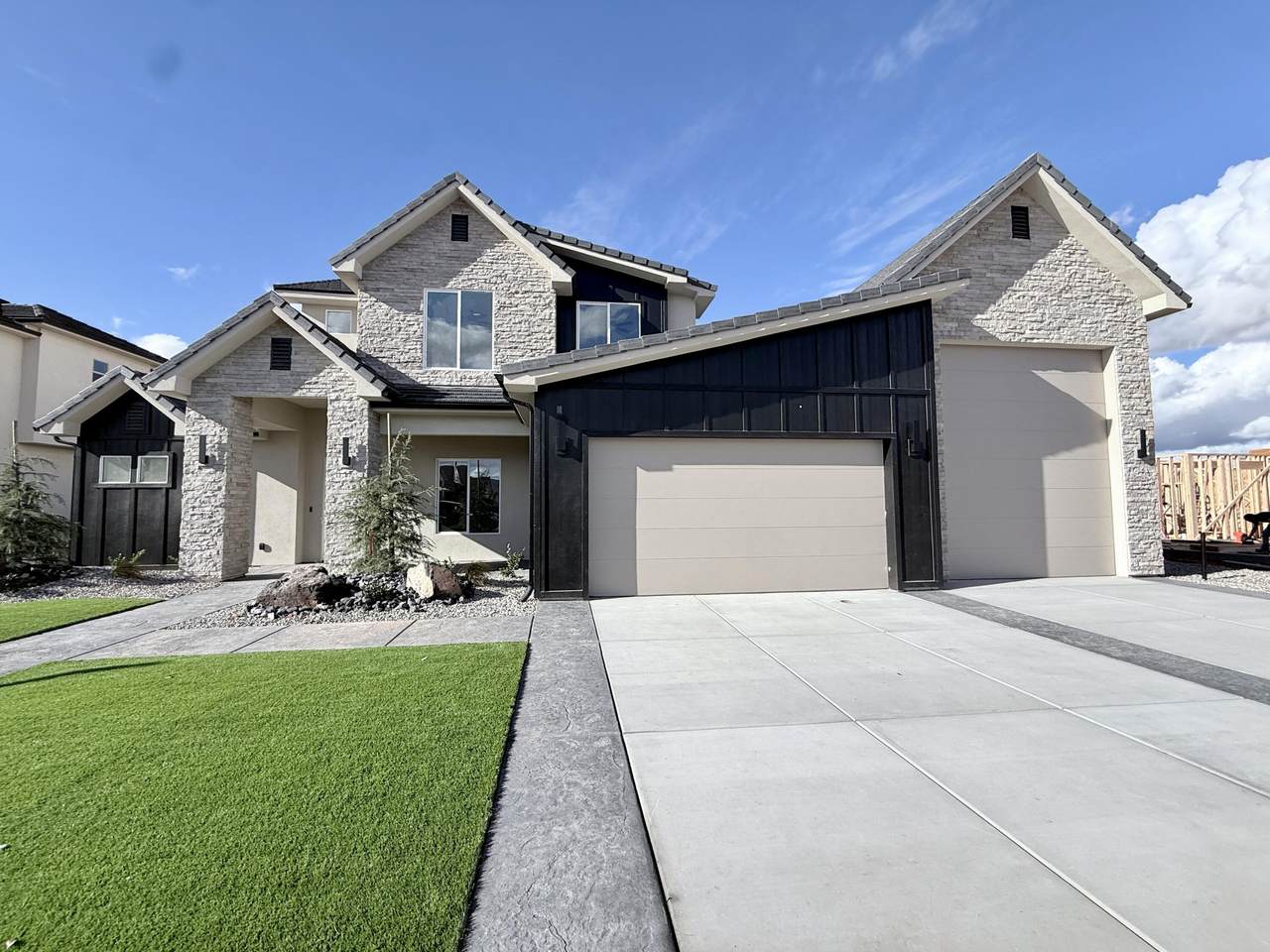 2814 Woodrow Ln - Photo 1