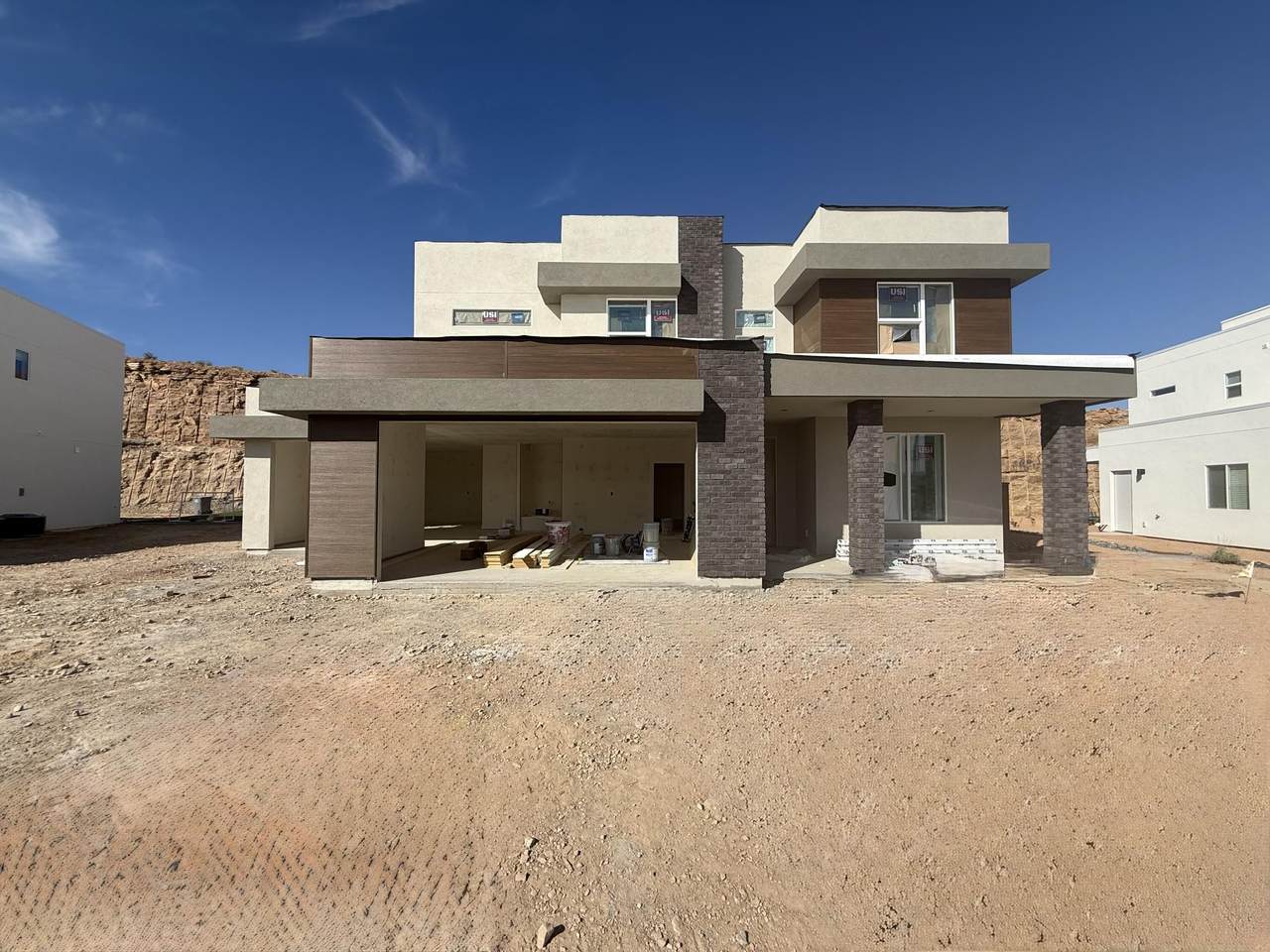 714 Alcantara Cir - Photo 1