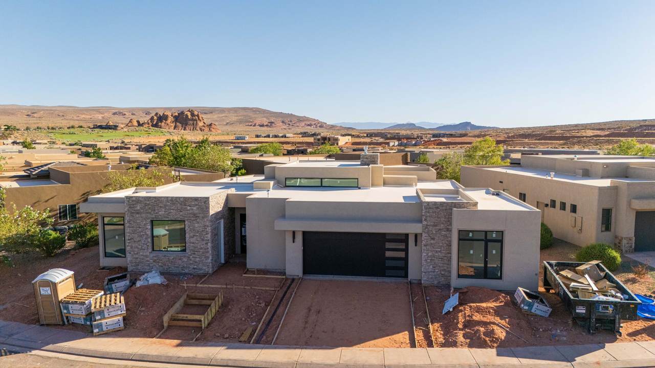 3172 Red Sands Way - Photo 1