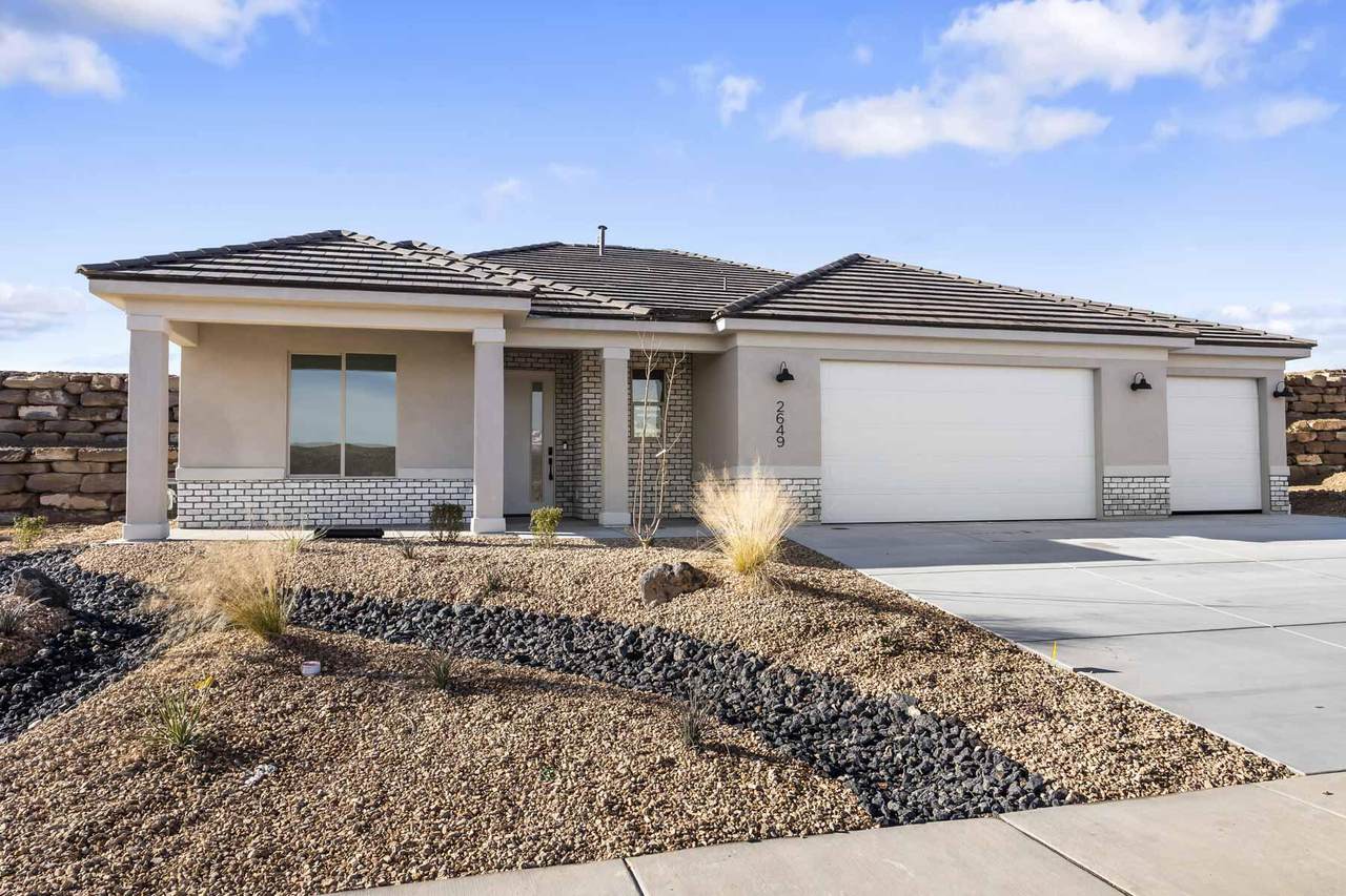 2649 Brenta Way - Photo 1