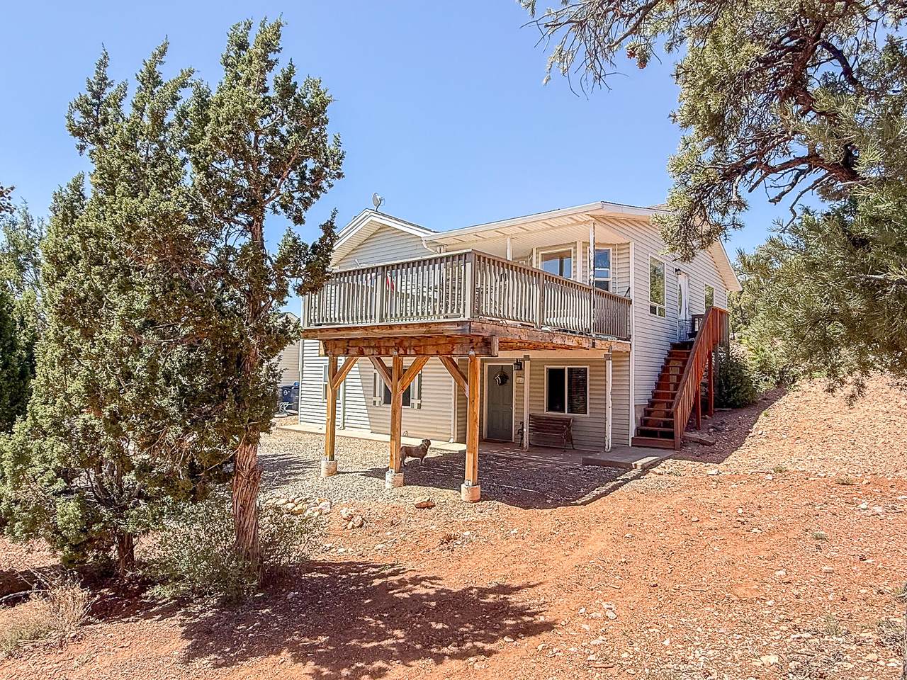 425 Mule Deer Rd - Photo 1