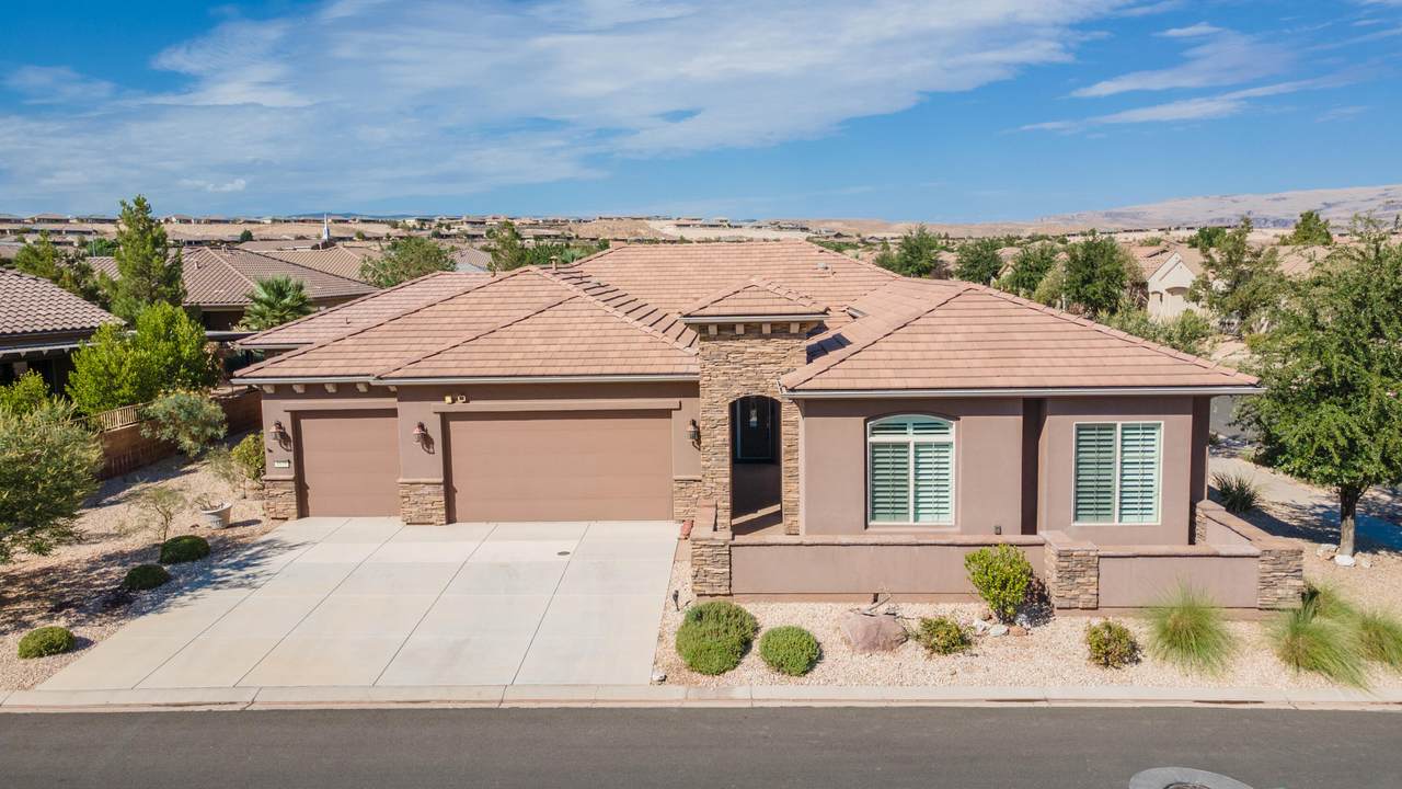 4898 Heatherglen Dr - Photo 1