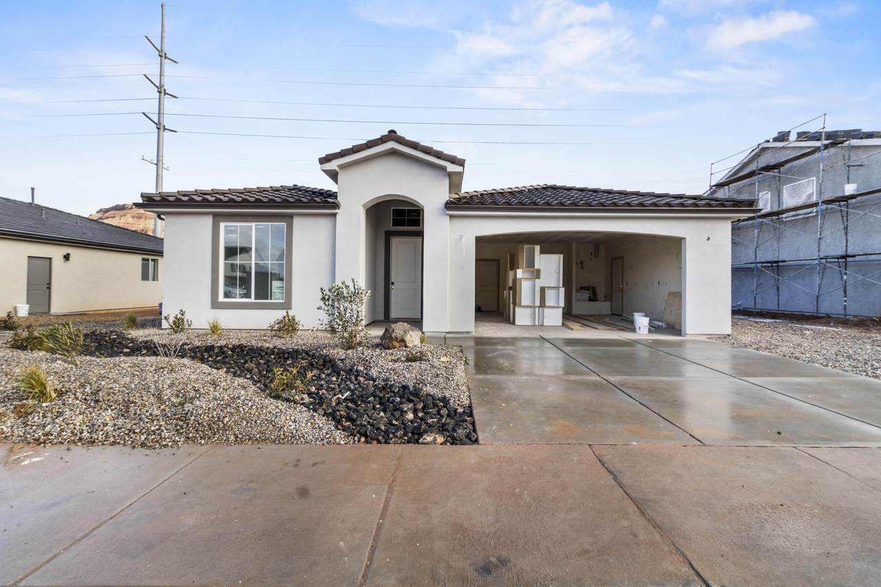 4591 Lucy Ln - Photo 1