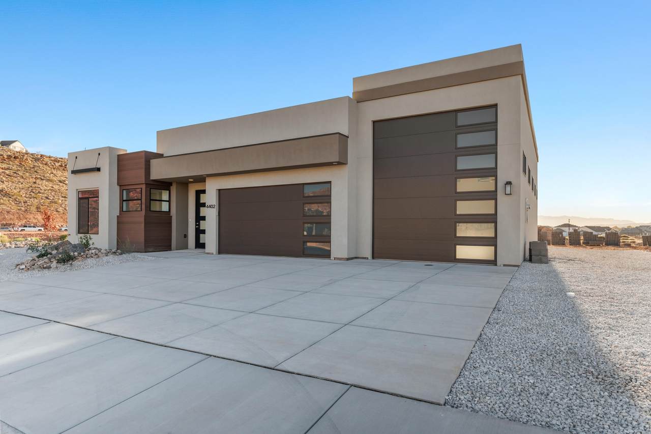 4402 Parsons Parade Dr - Photo 1