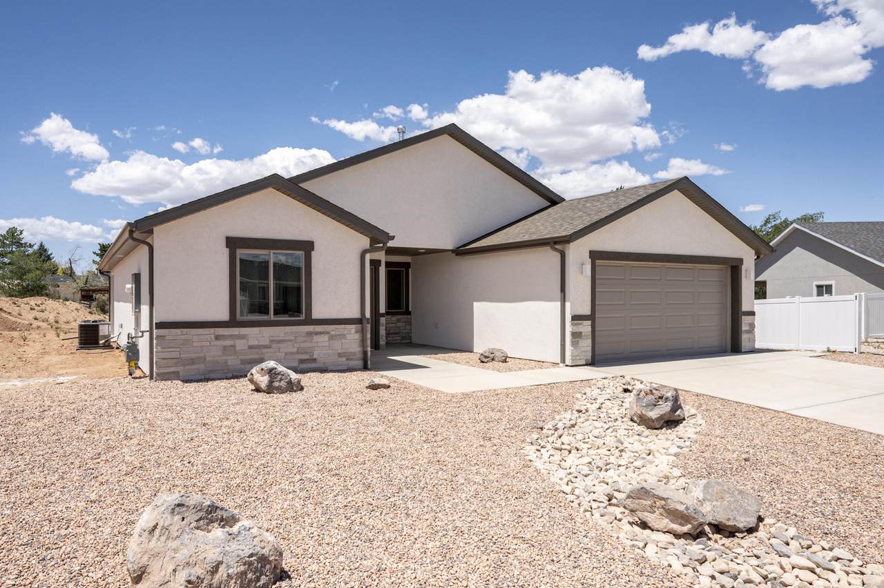 3887 Hawks Landing Lp - Photo 1