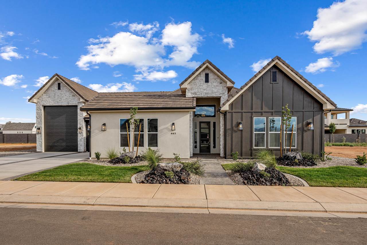 445 Rosina Cir - Photo 1