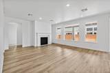 645 230 - Photo 13