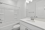 645 230 - Photo 24